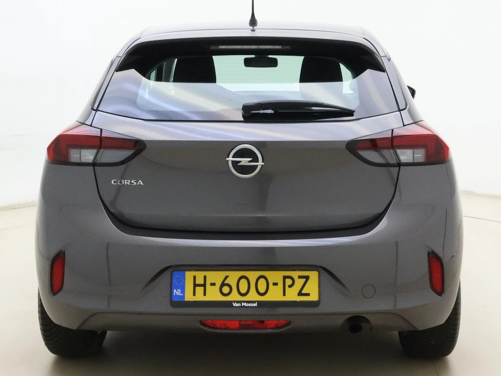Opel-Corsa-image-7