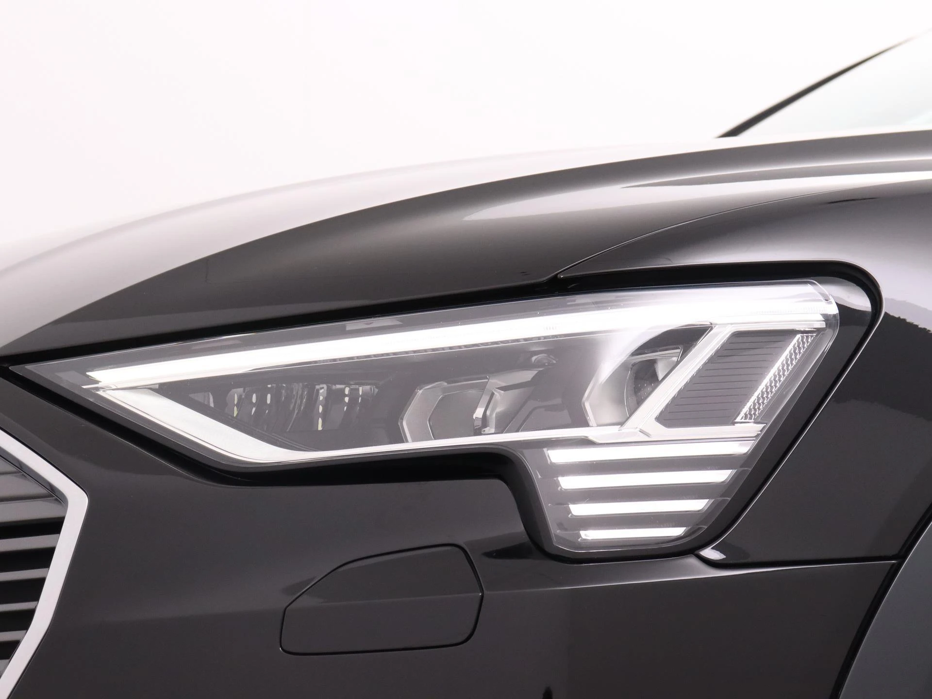 Audi-e-tron-image-5