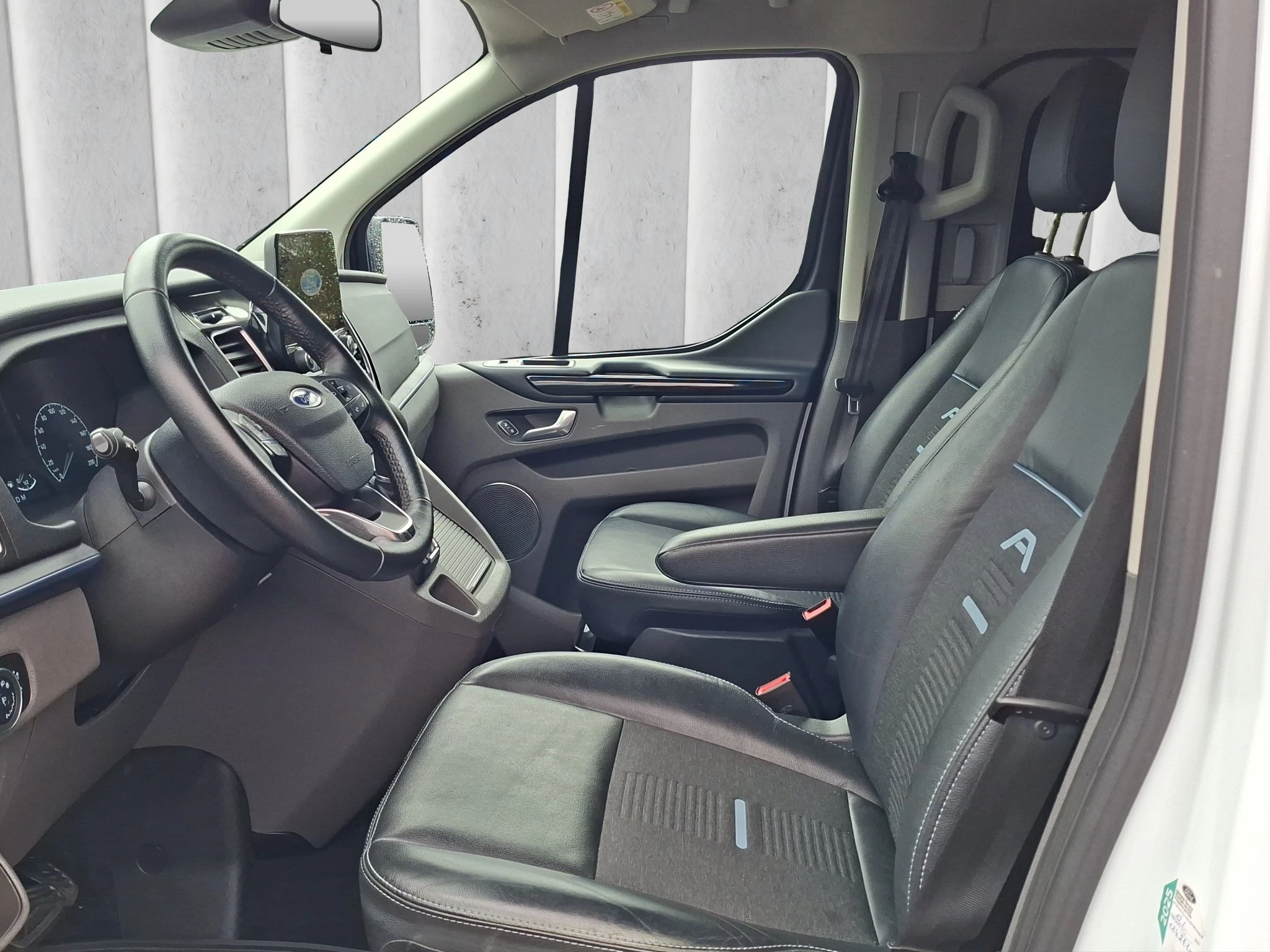 Ford Tourneo Custom Active 320 L2H1 2.0 EB Aut. | AHK | GJR | RFK | SHZ | LMF