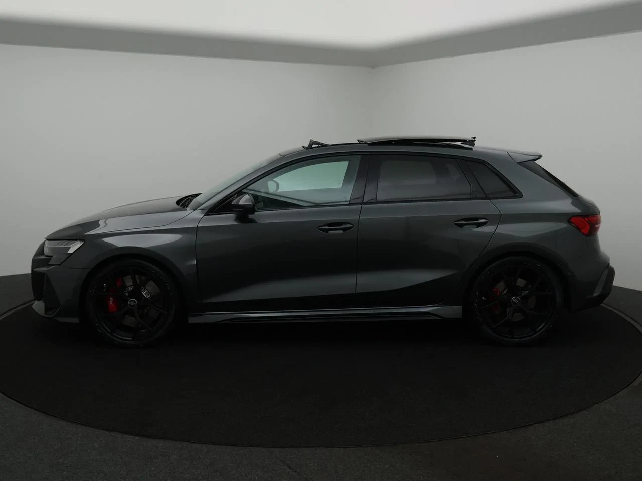 Audi-RS3-image-15