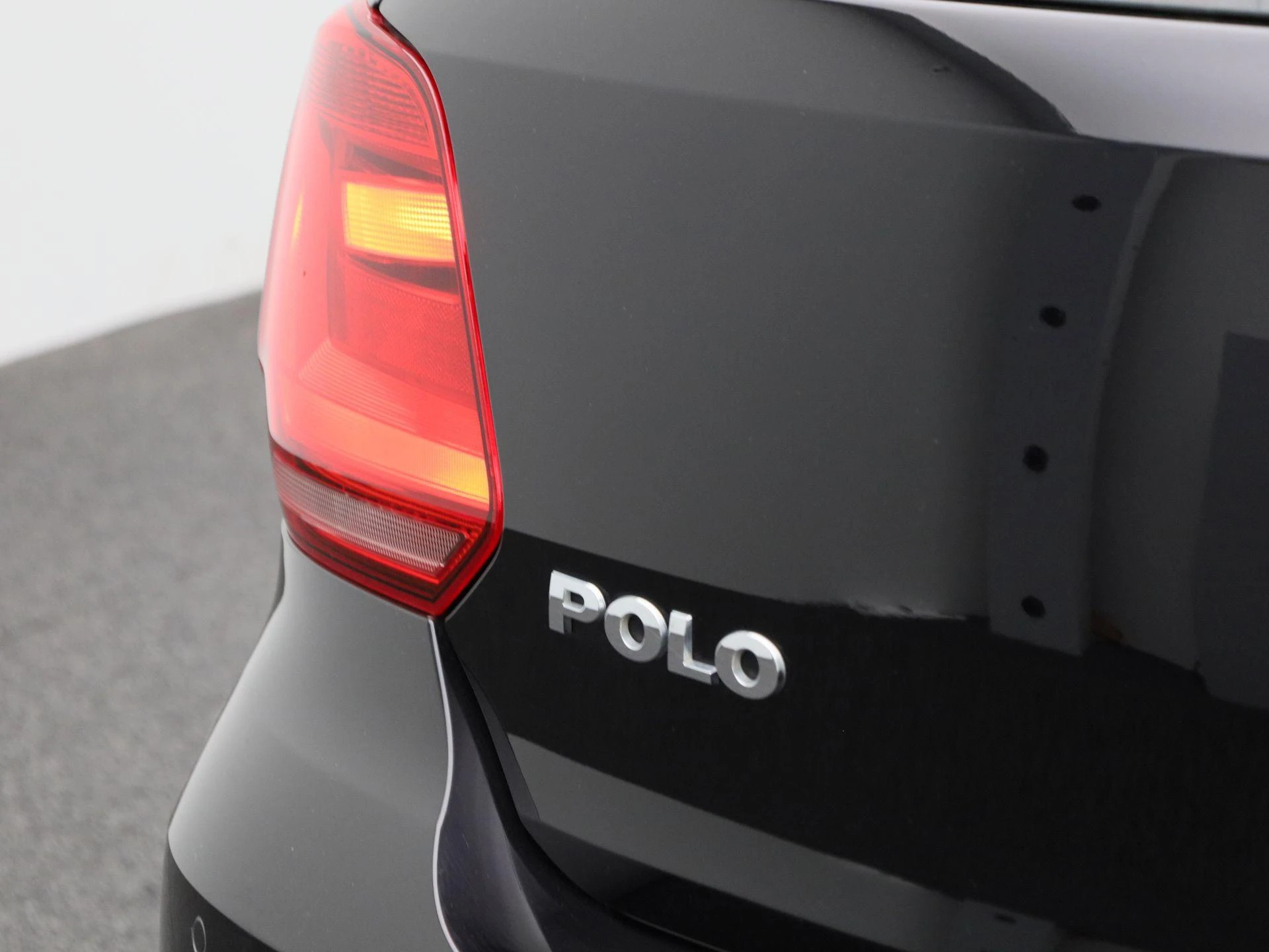 Volkswagen-Polo-image-34