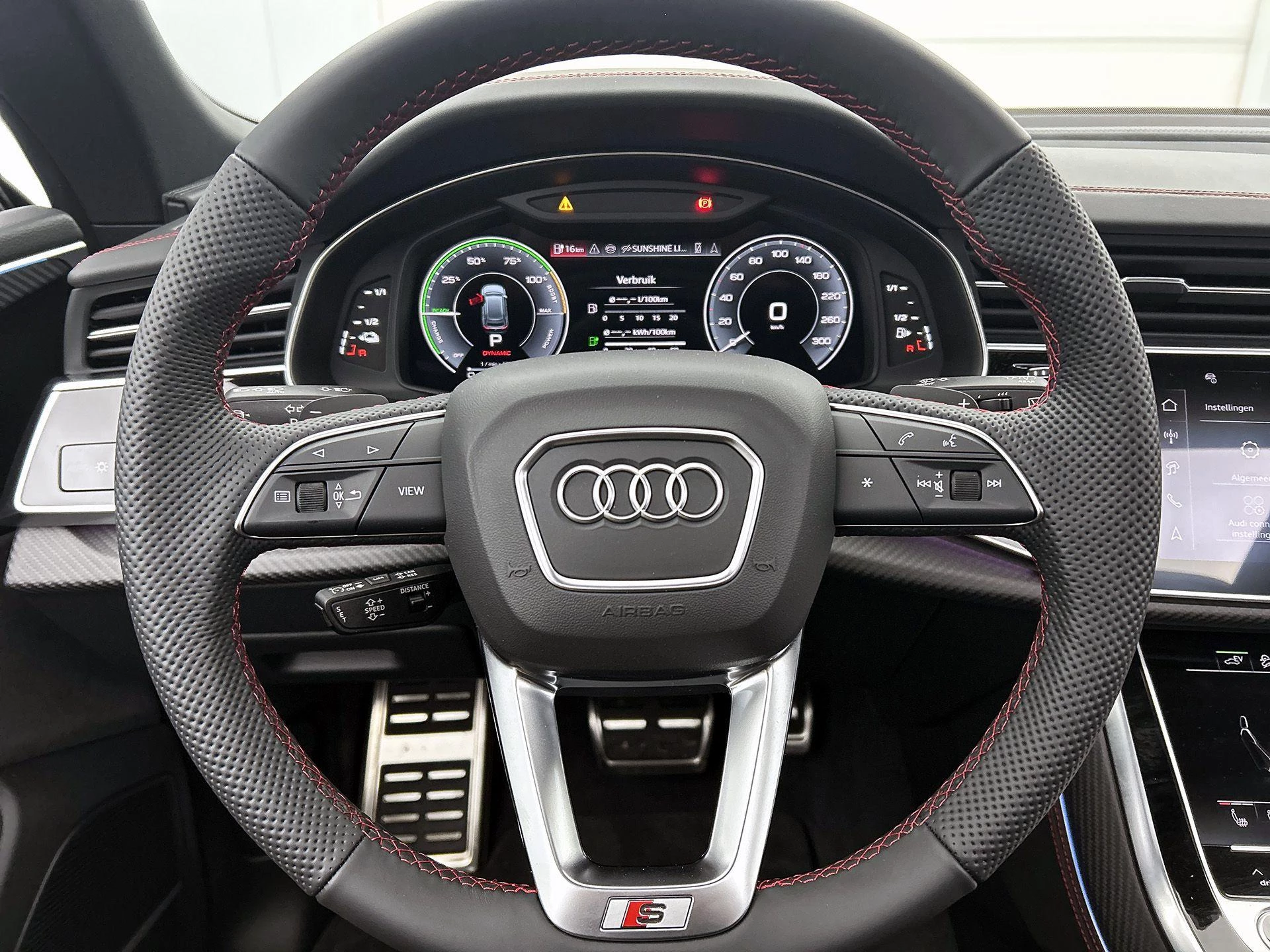 Audi-Q8-image-12