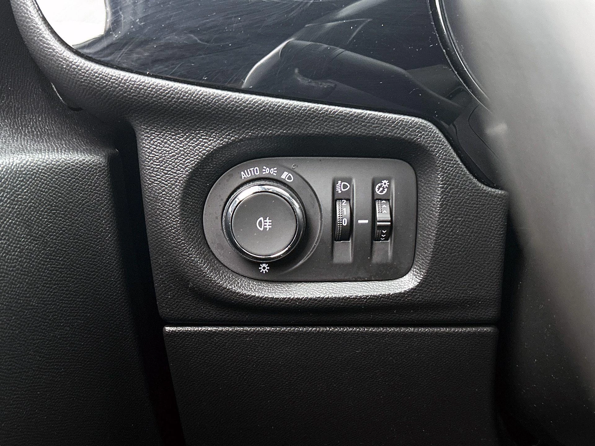 Opel-Corsa-image-15