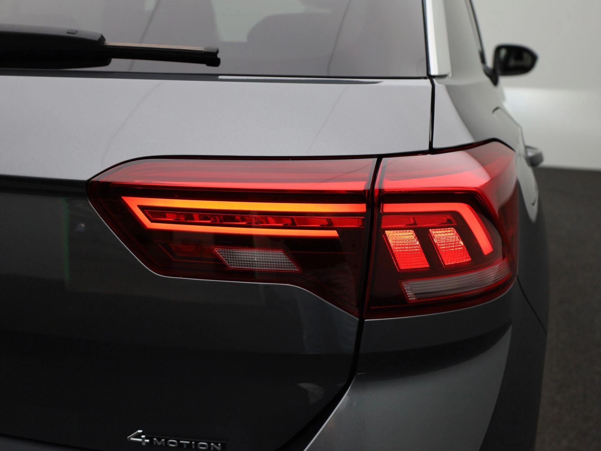 Volkswagen-T-Roc-image-35