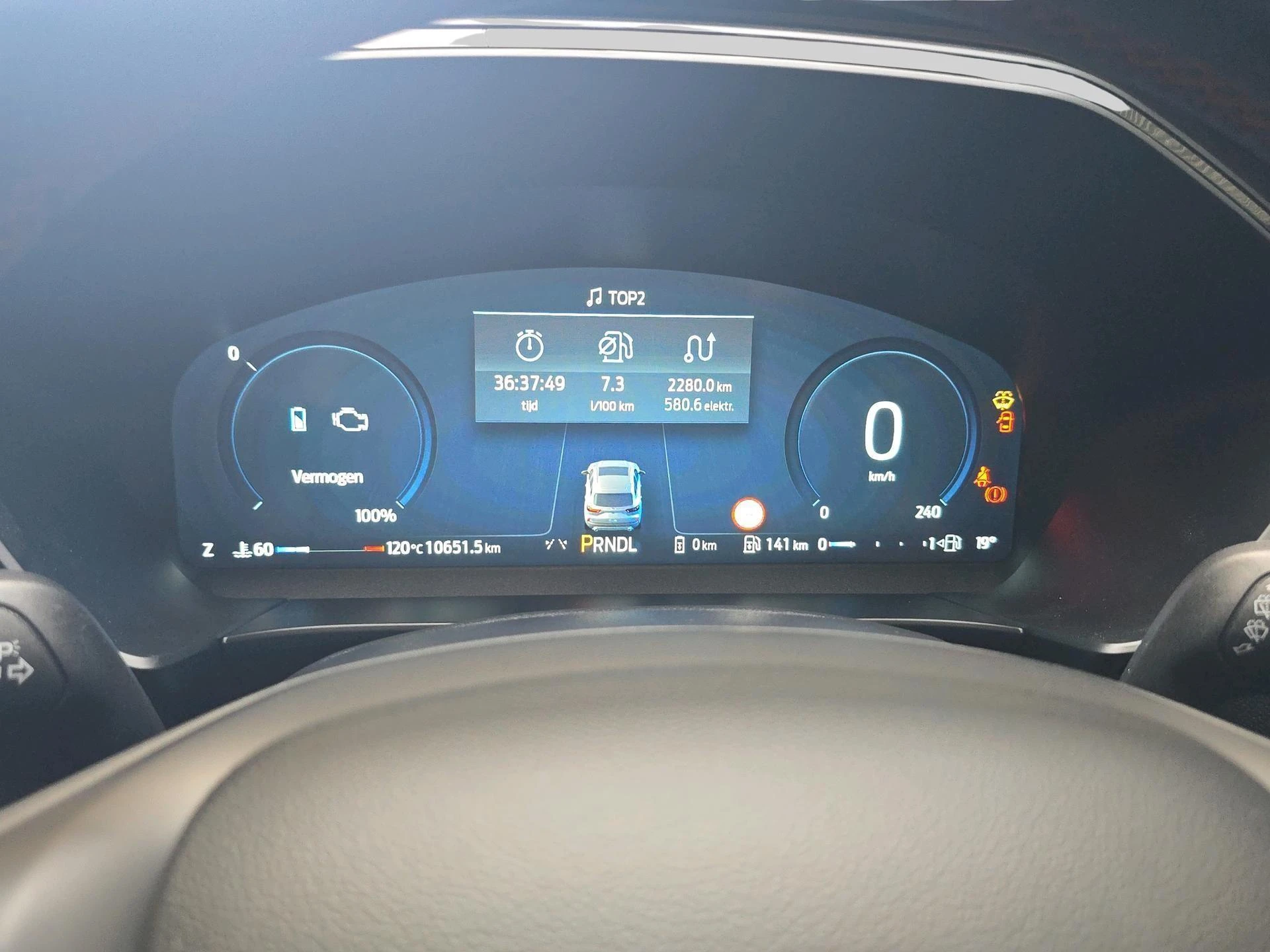 Ford-Kuga-image-11