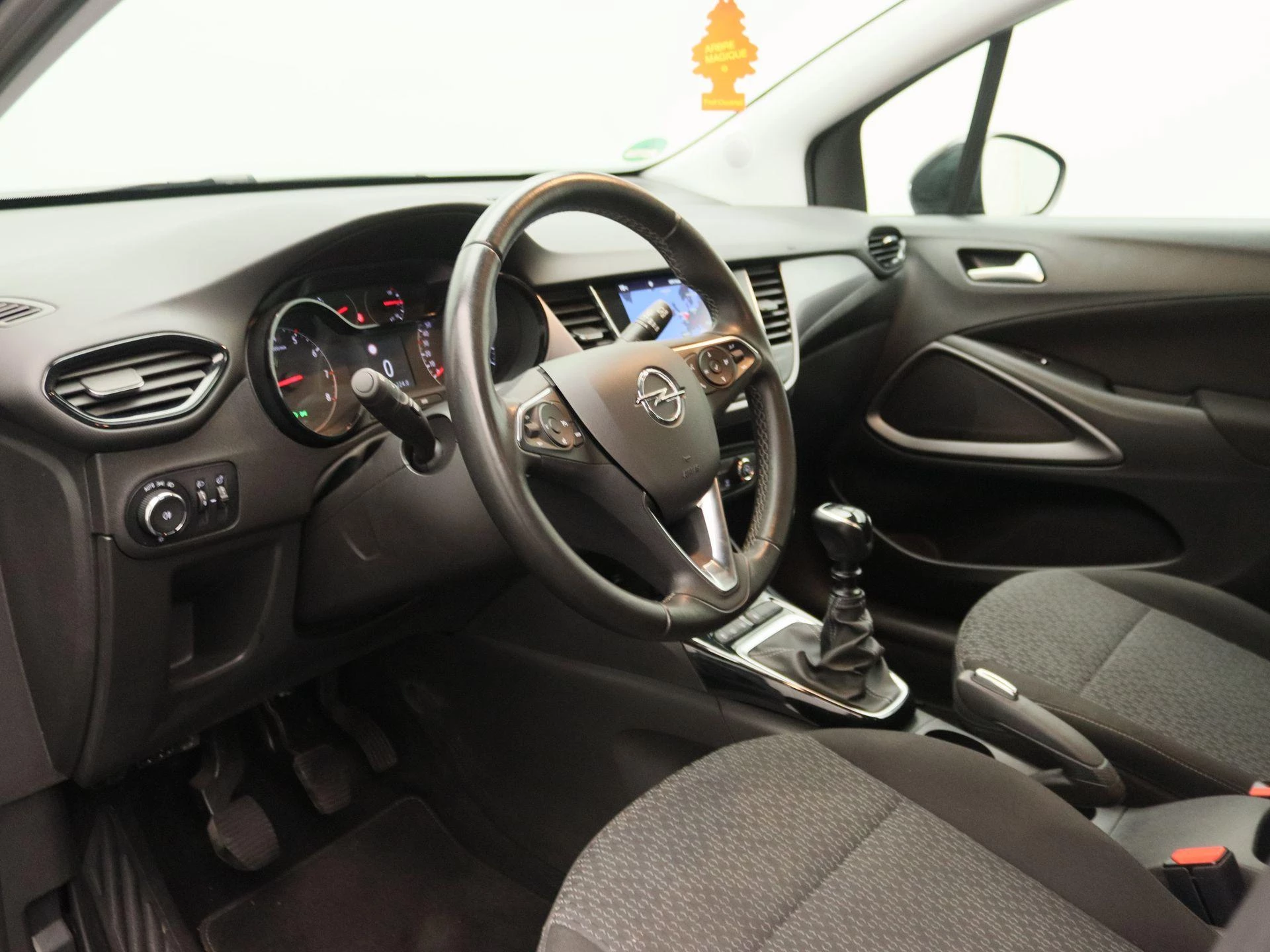 Opel-Crossland-image-21