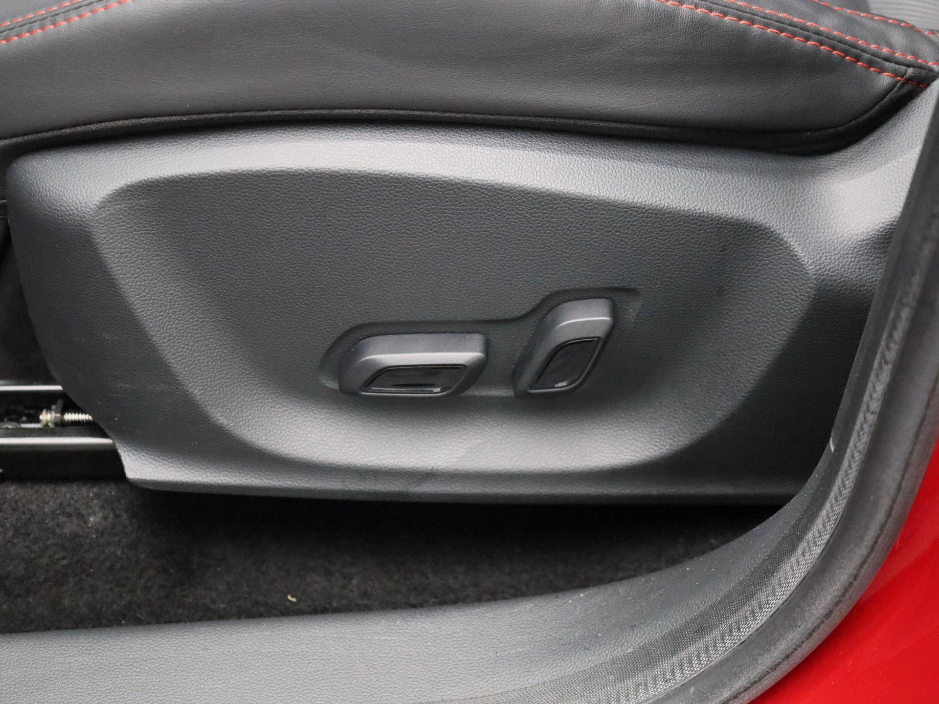 MG-ZS EV-image-30