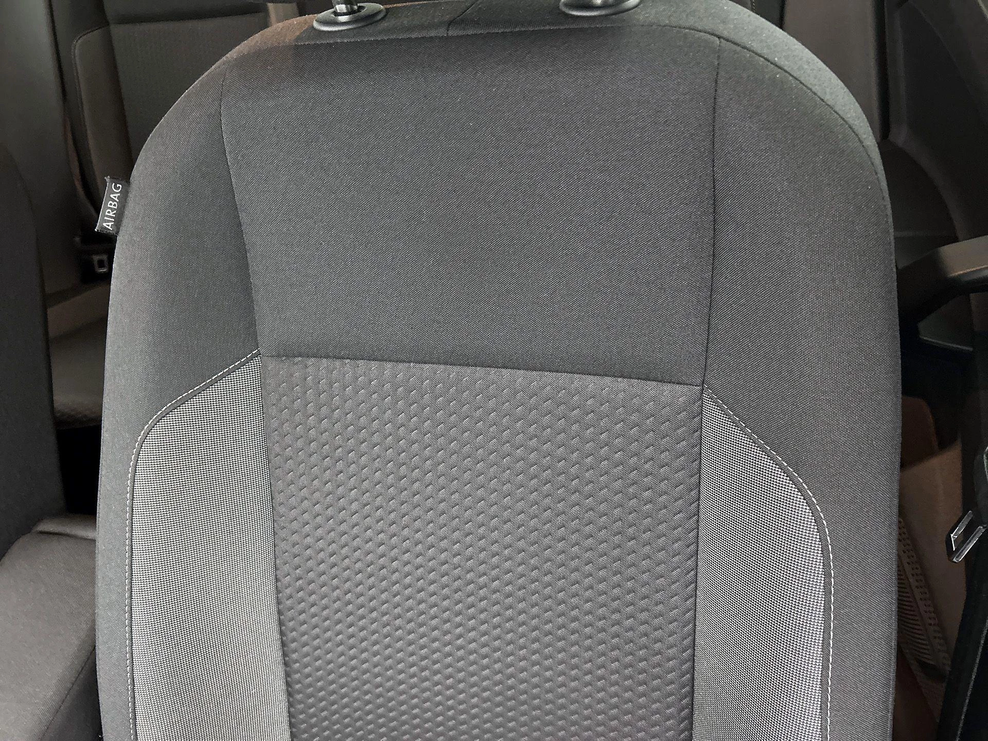 Volkswagen-Polo-image-17