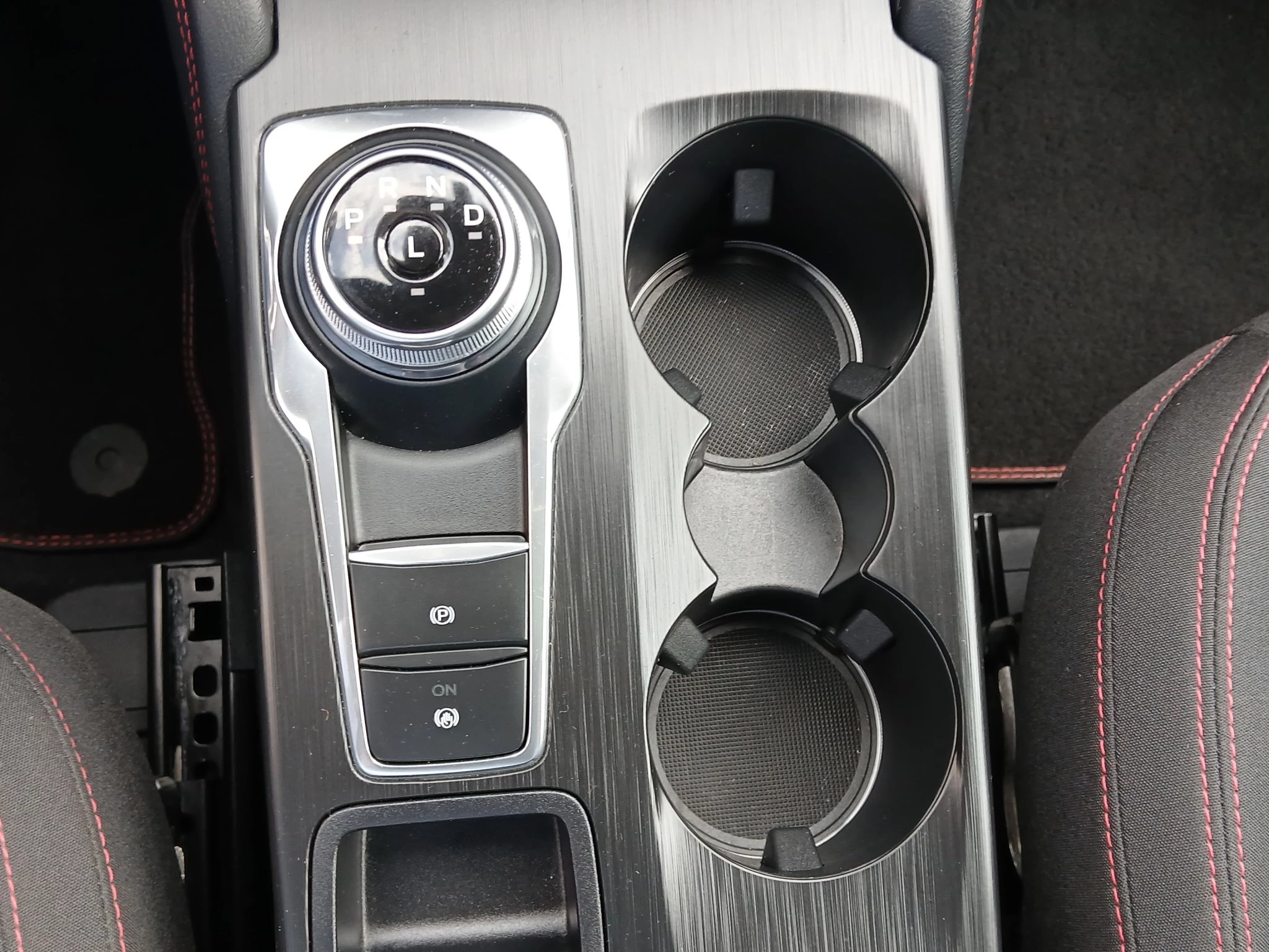 Ford Kuga ST-Line Aut.*KAM*LED-MATRIX*NAVI*GRA*WINTER-PKT.