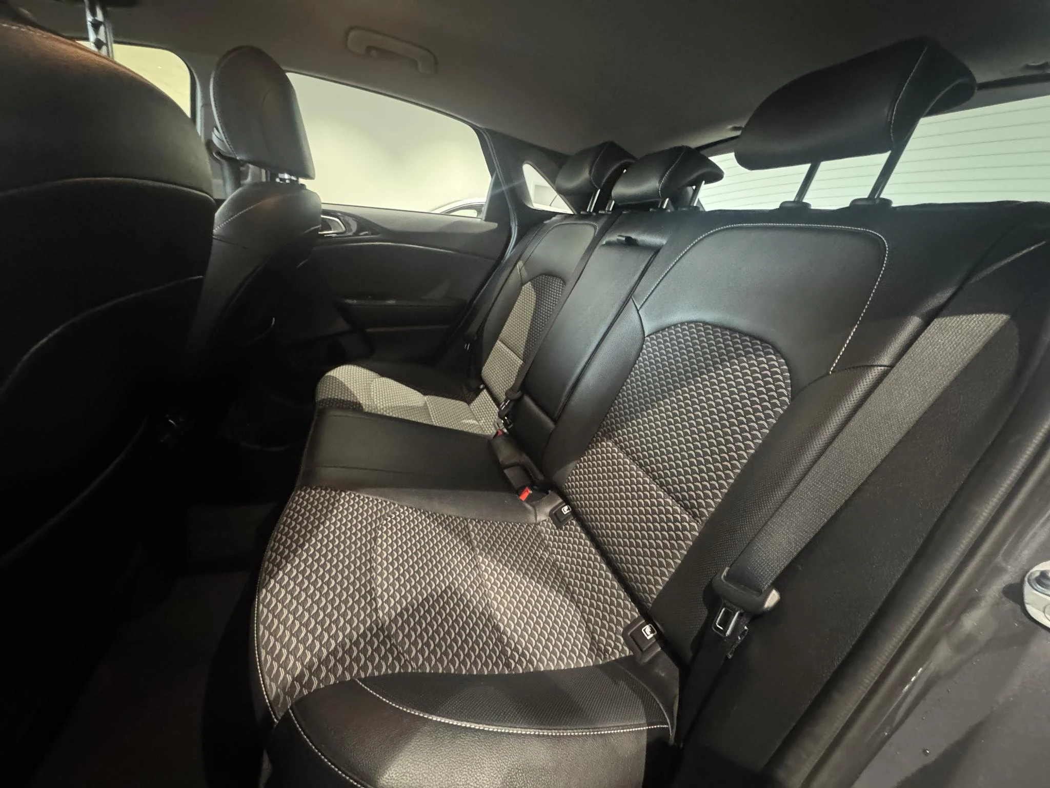 Kia-cee'd-image-13