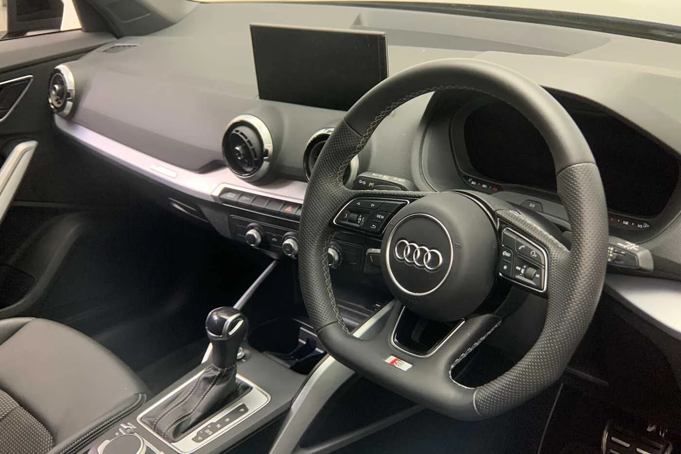 Audi-Q2-image-5