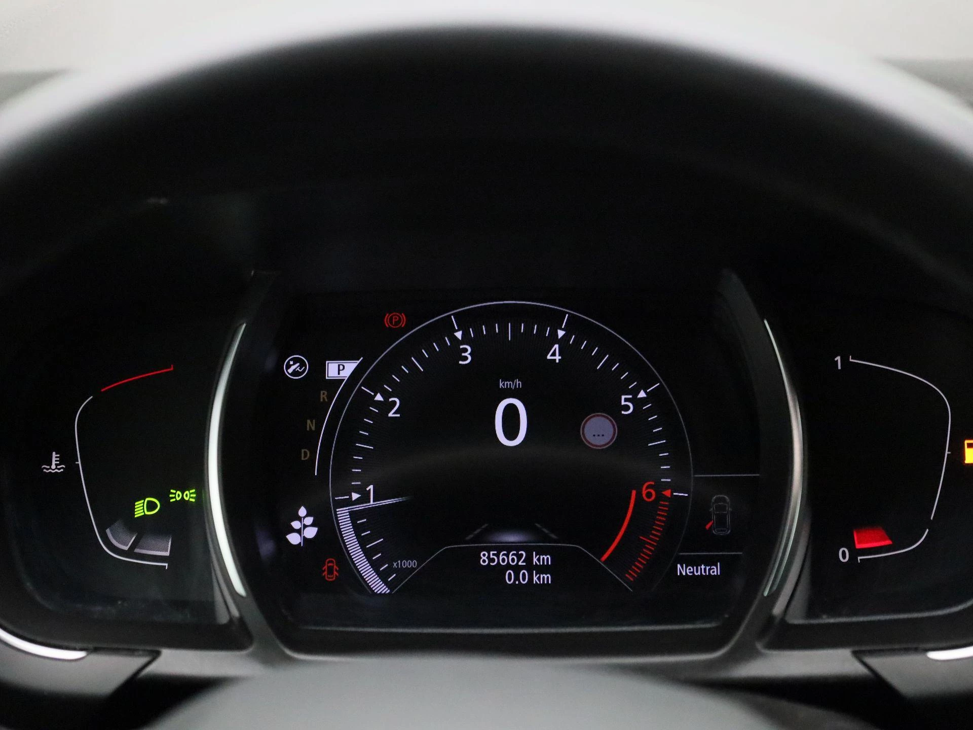 Renault Grand Scénic TCe 140 EDC GPF Black Edition 7P