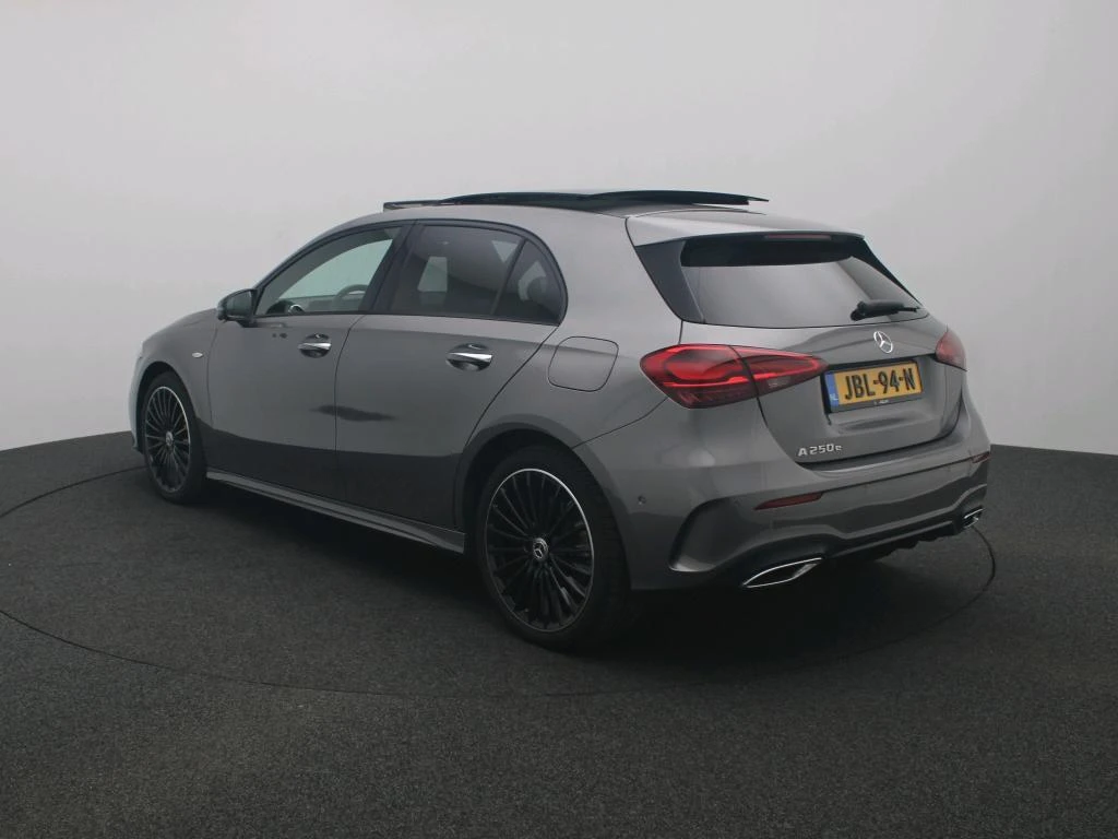 Mercedes-Benz A-Klasse 250 e Business Solution AMG