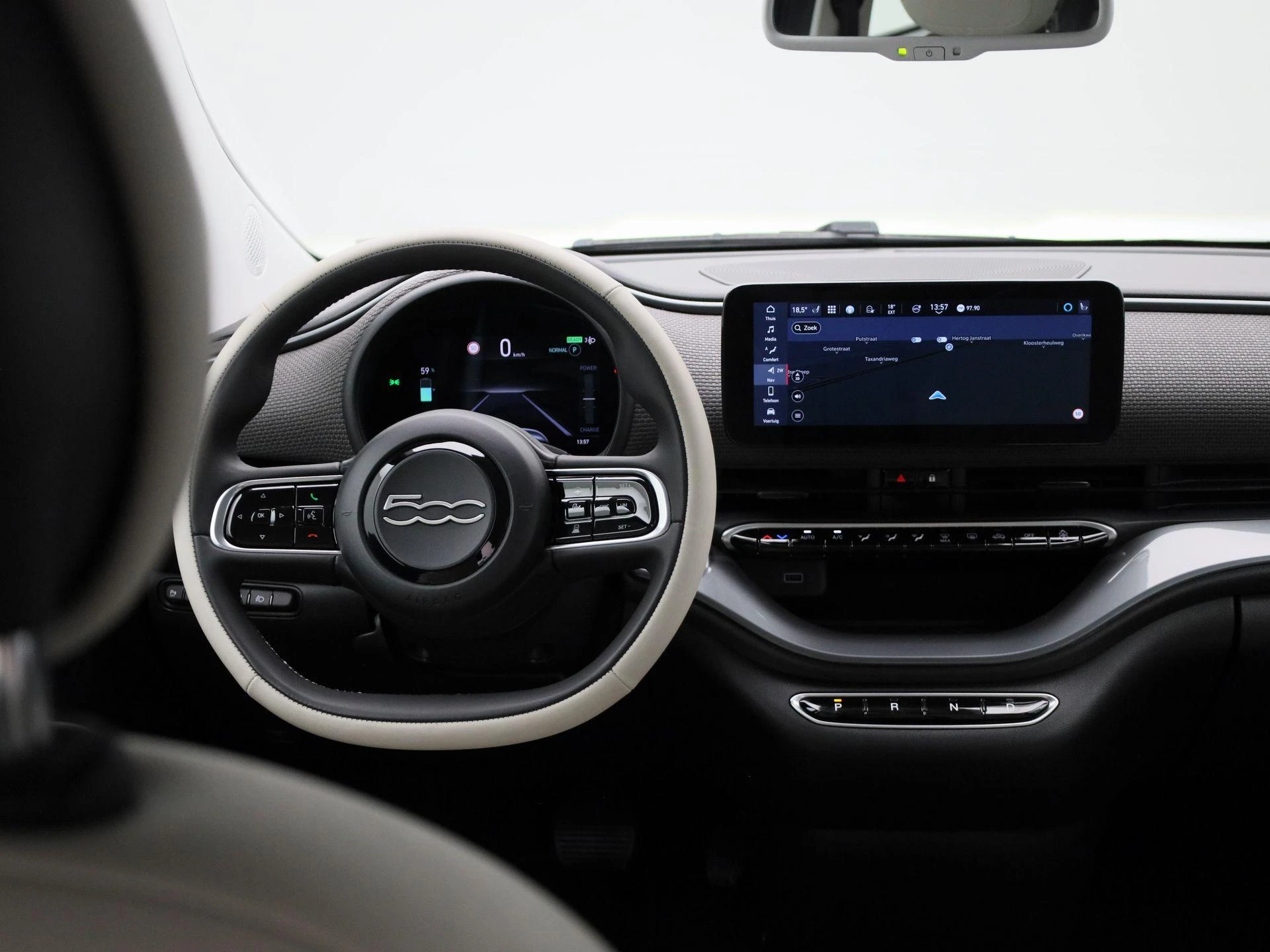 Fiat-500e-image-6
