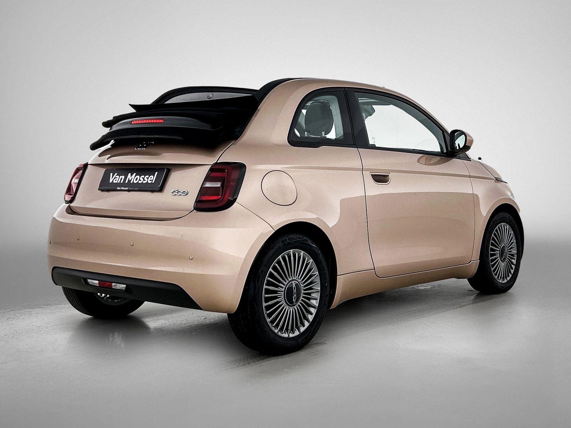 Fiat-500C-image-3