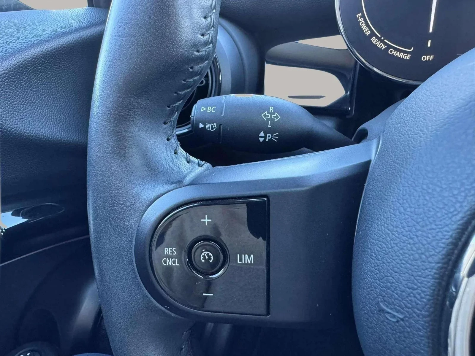MINI Electric Cooper SE Edition Premium Plus