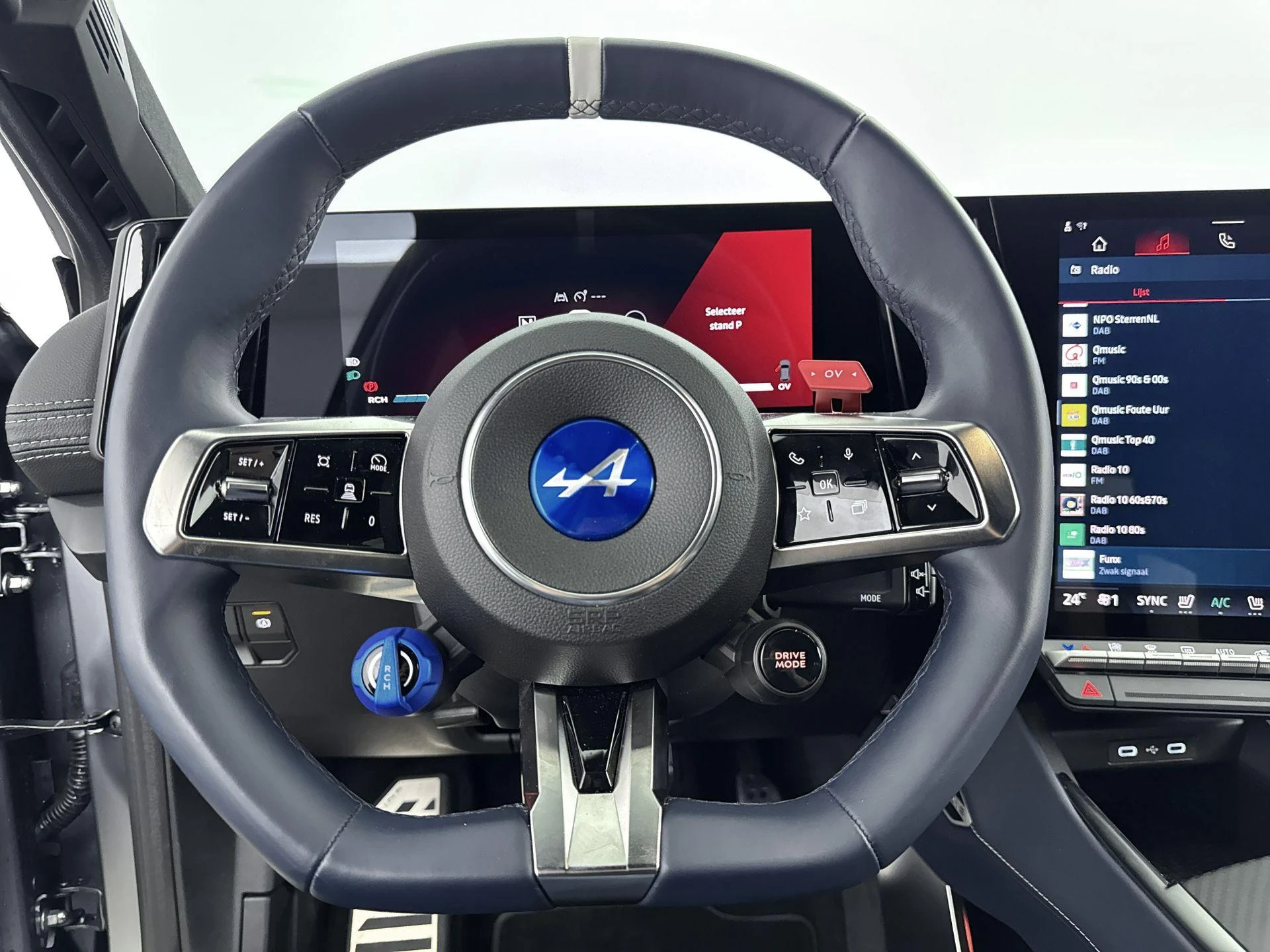 Alpine-A390-image-27