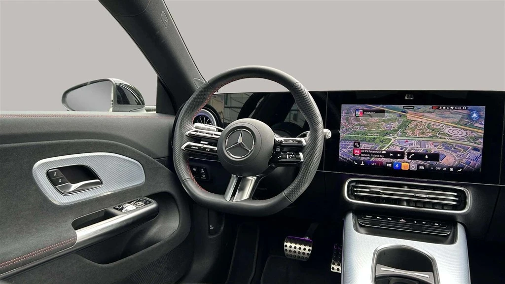 Mercedes-Benz-CLA-image-18