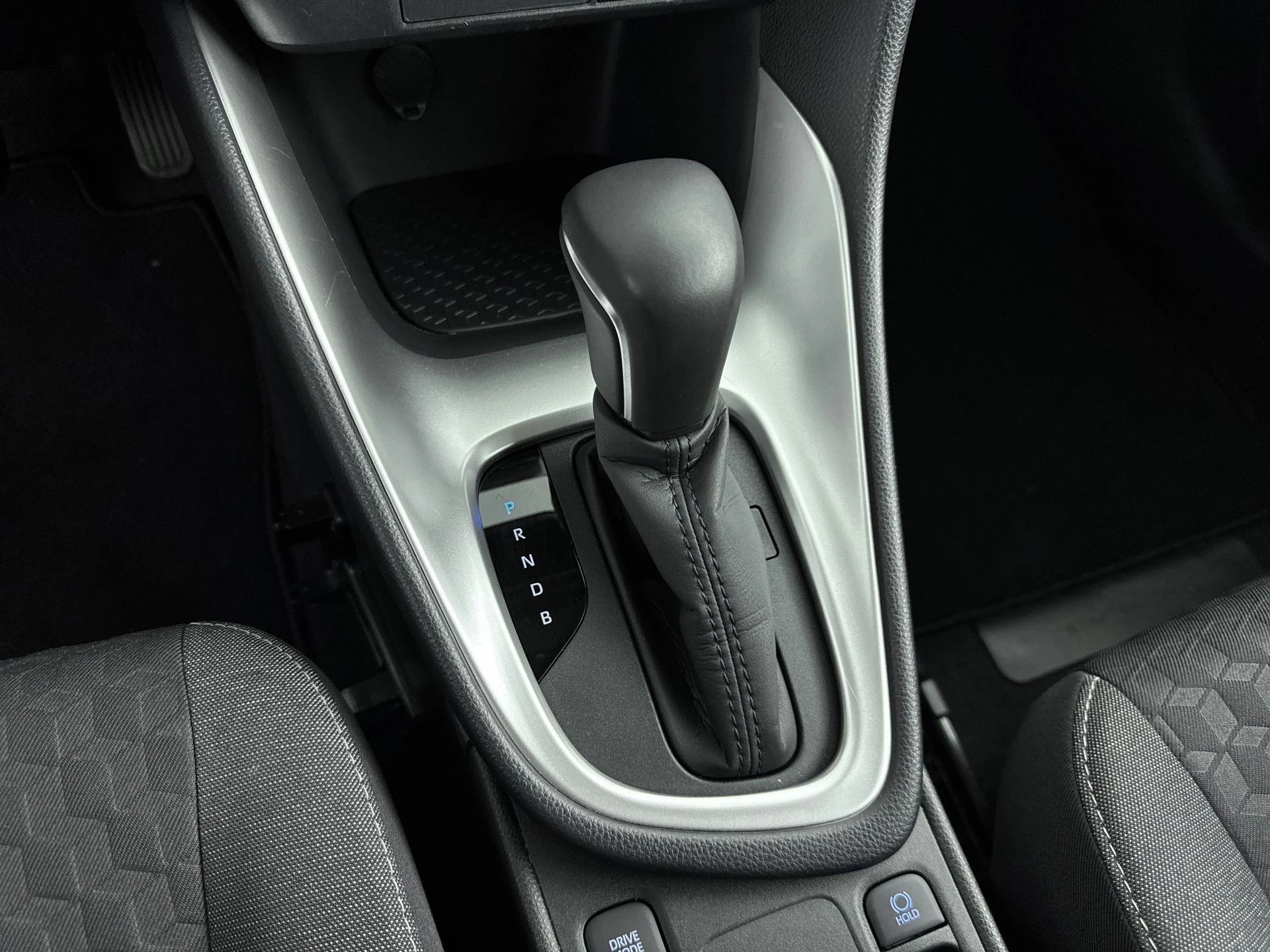 Toyota-Yaris-image-22