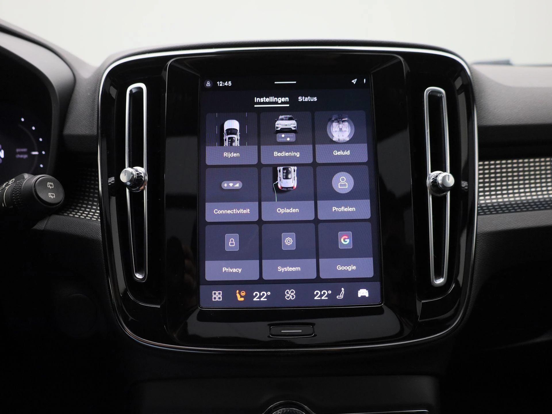 Volvo-XC40-image-26