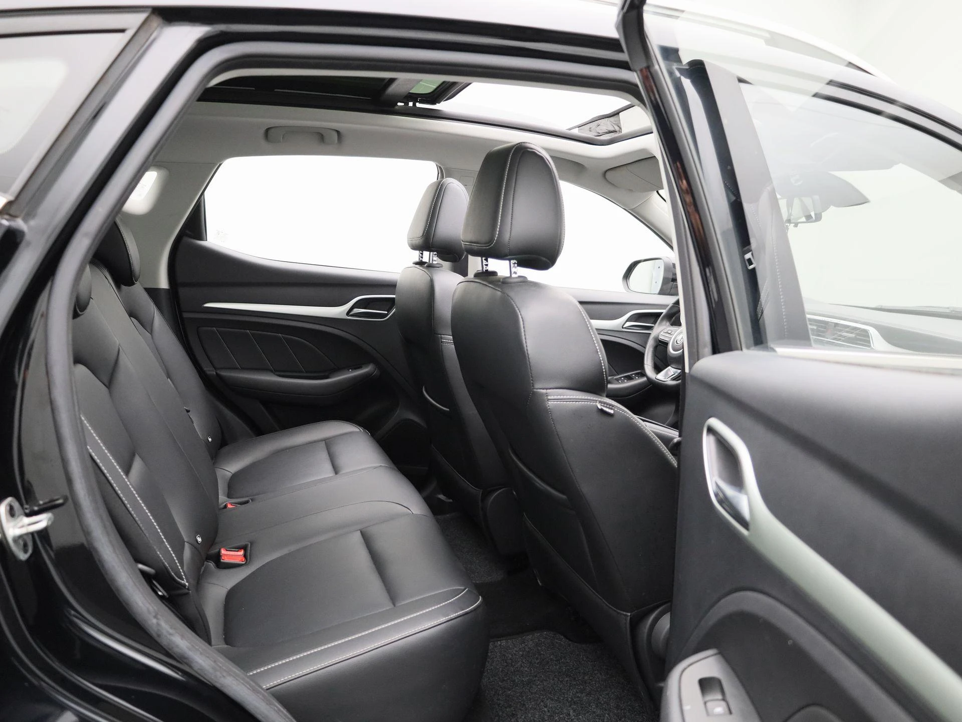 MG-ZS EV-image-33