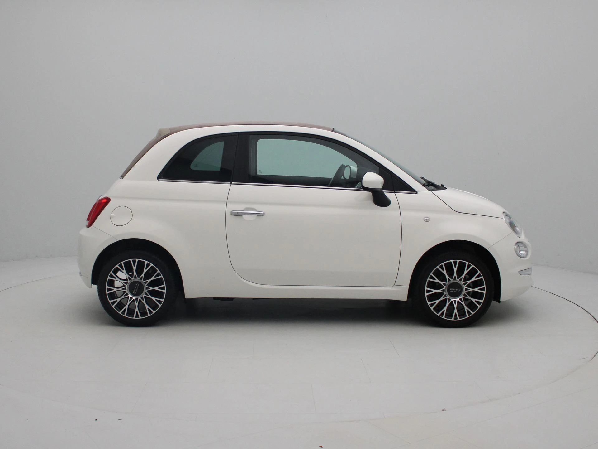 Fiat-500C-image-6