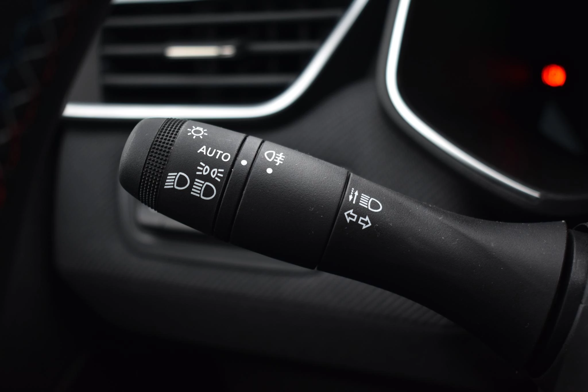 Renault-Clio-image-27