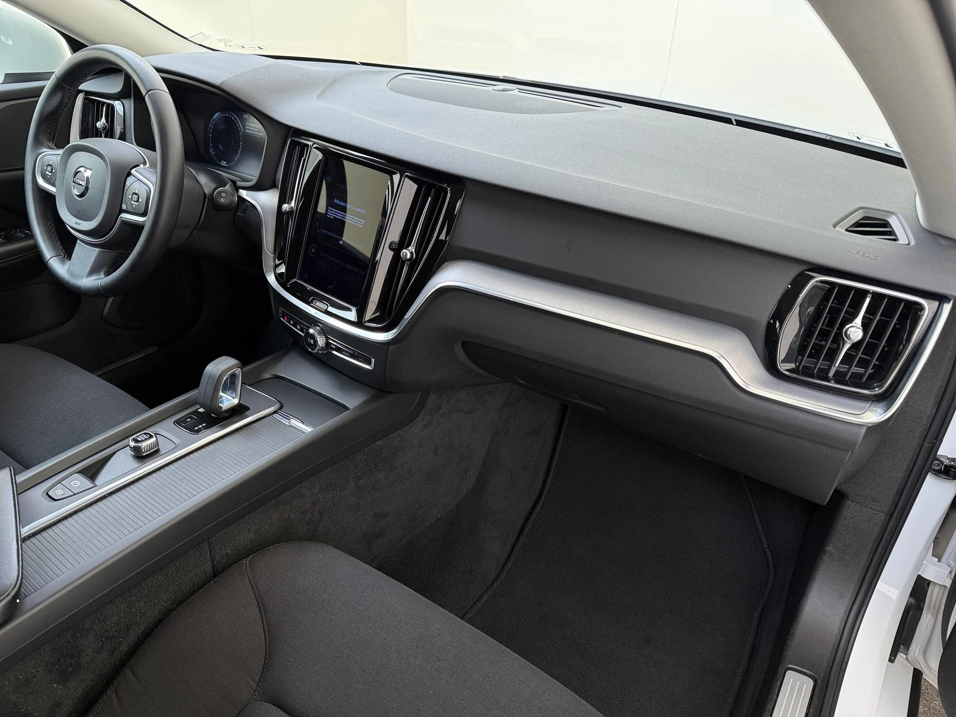 Volvo-V60-image-4
