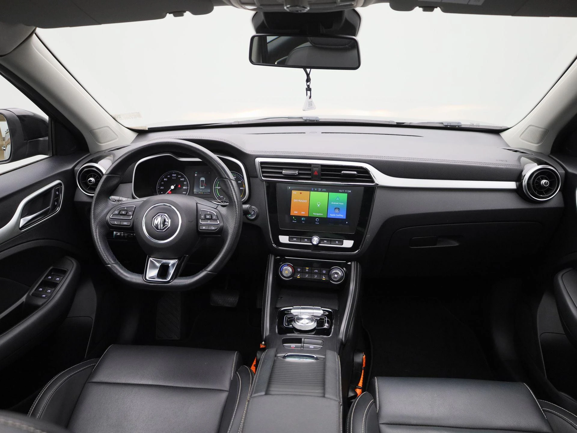 MG-ZS EV-image-34
