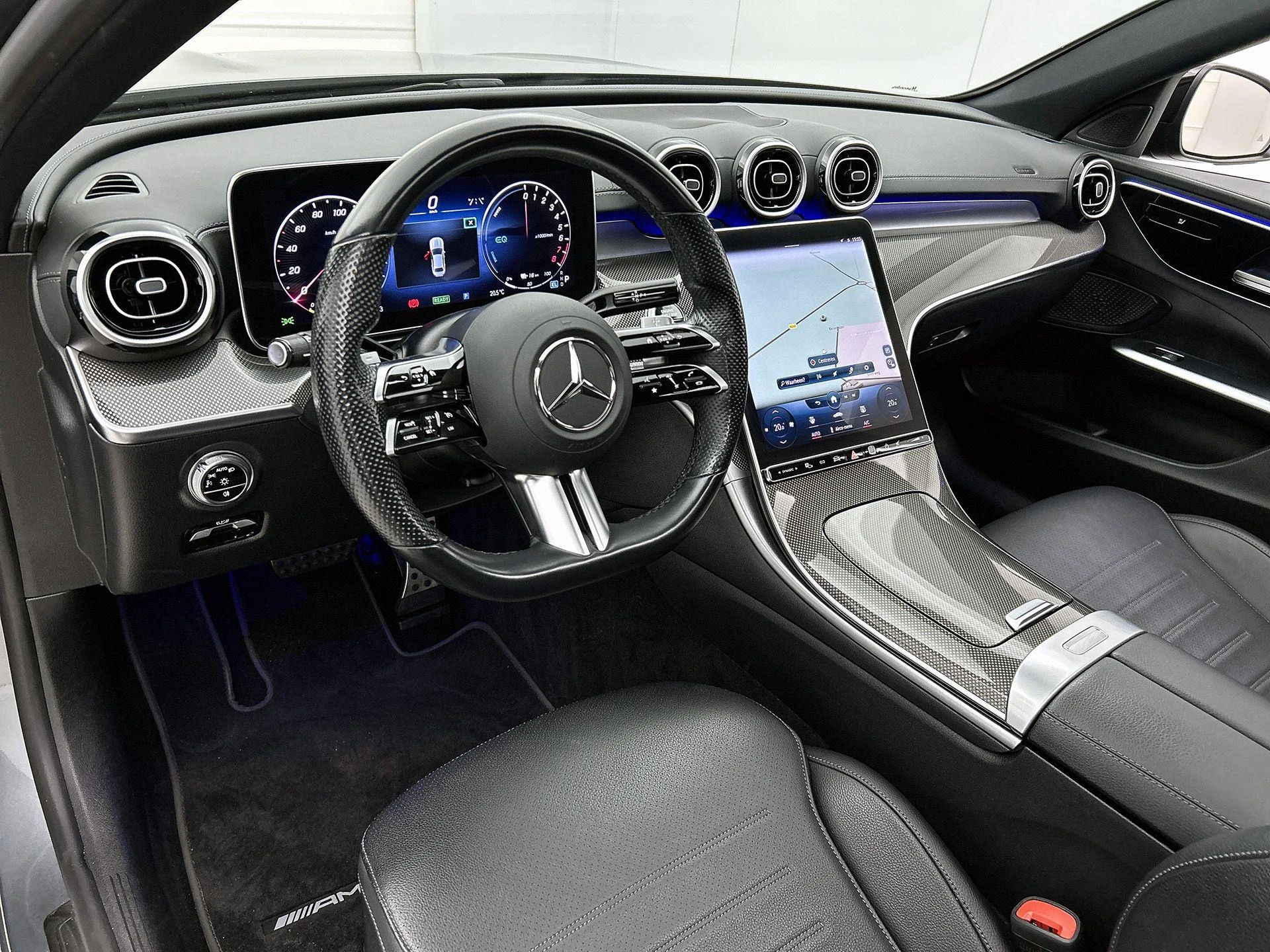 Mercedes-Benz-C-Klasse-image-19