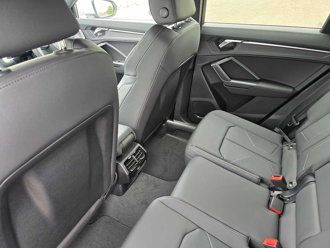 Audi-Q3-image-34