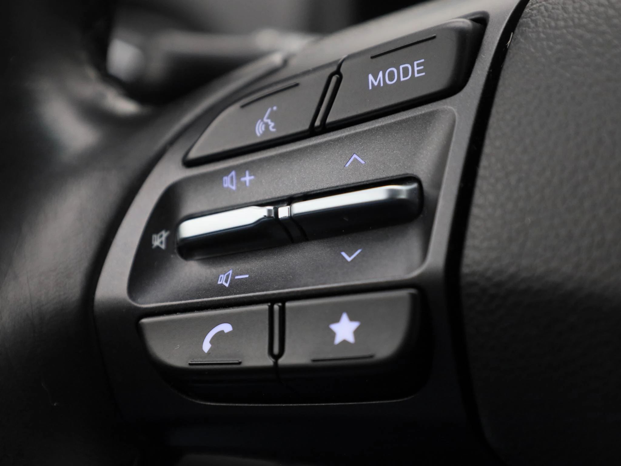 Hyundai-Kona-image-18