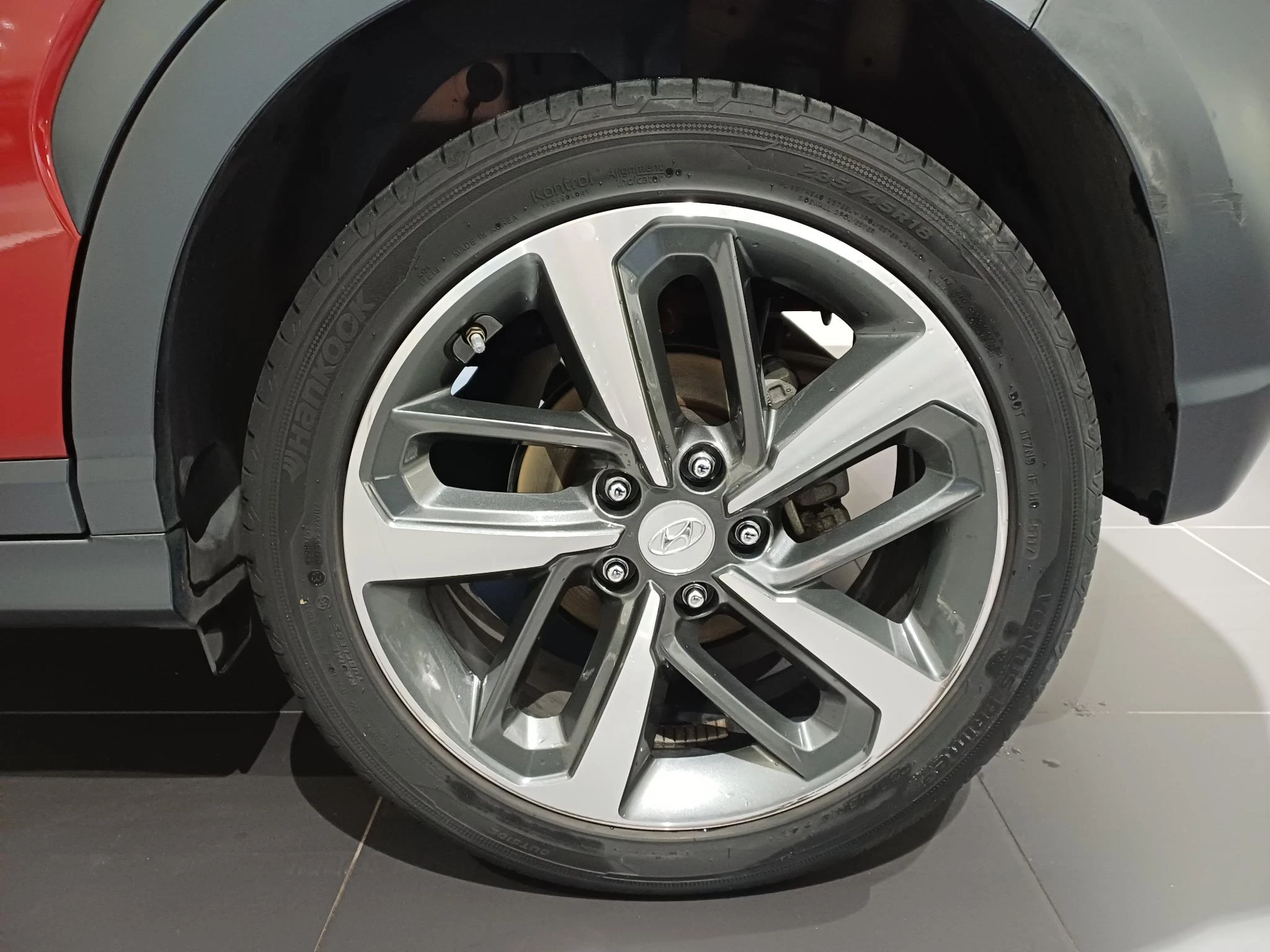 Hyundai Kona 1.0 T-GDI Sky