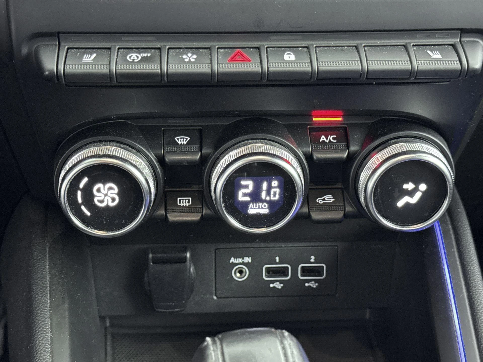 Renault-Clio-image-19