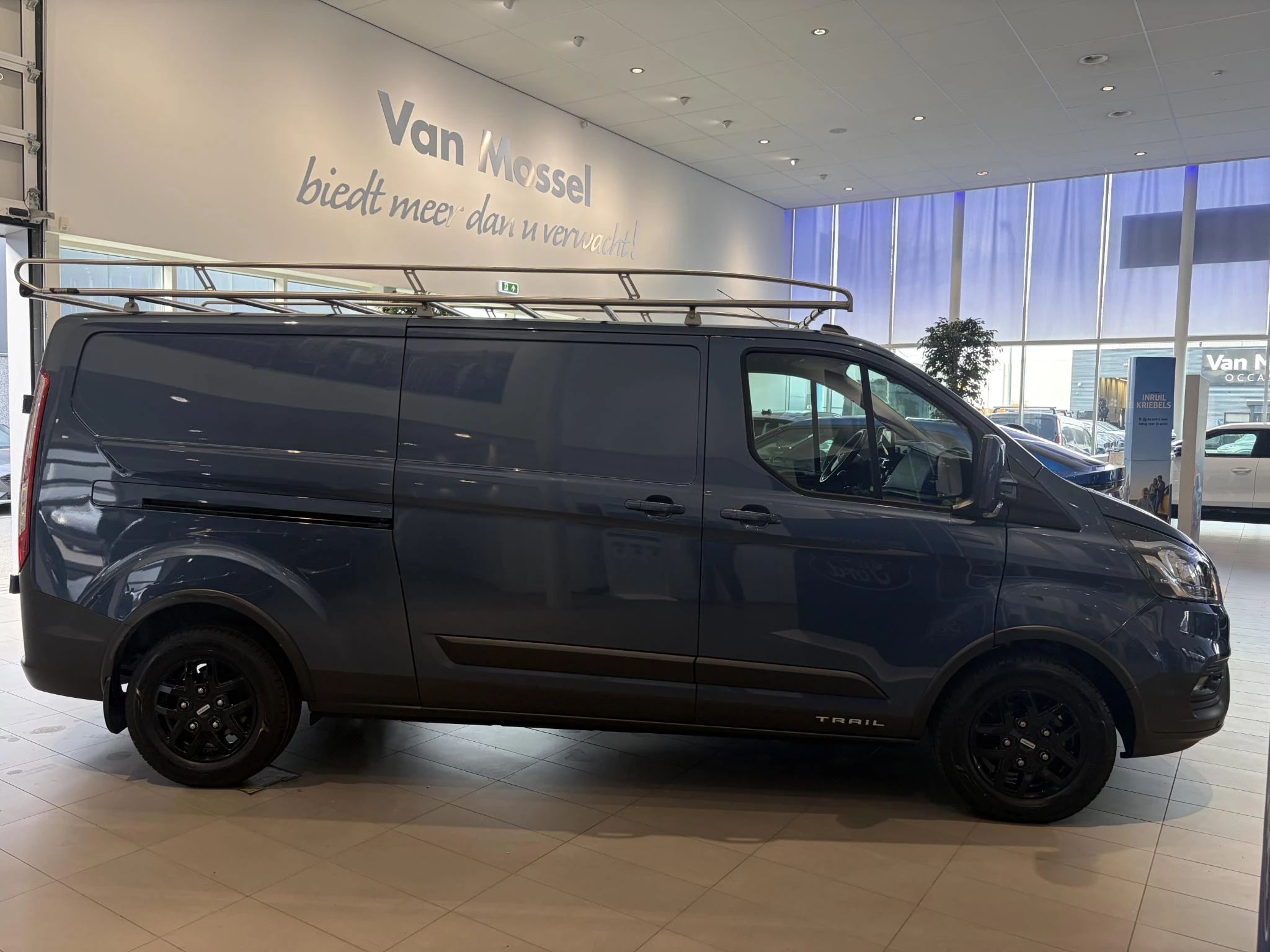 Ford-Transit Custom-image-8