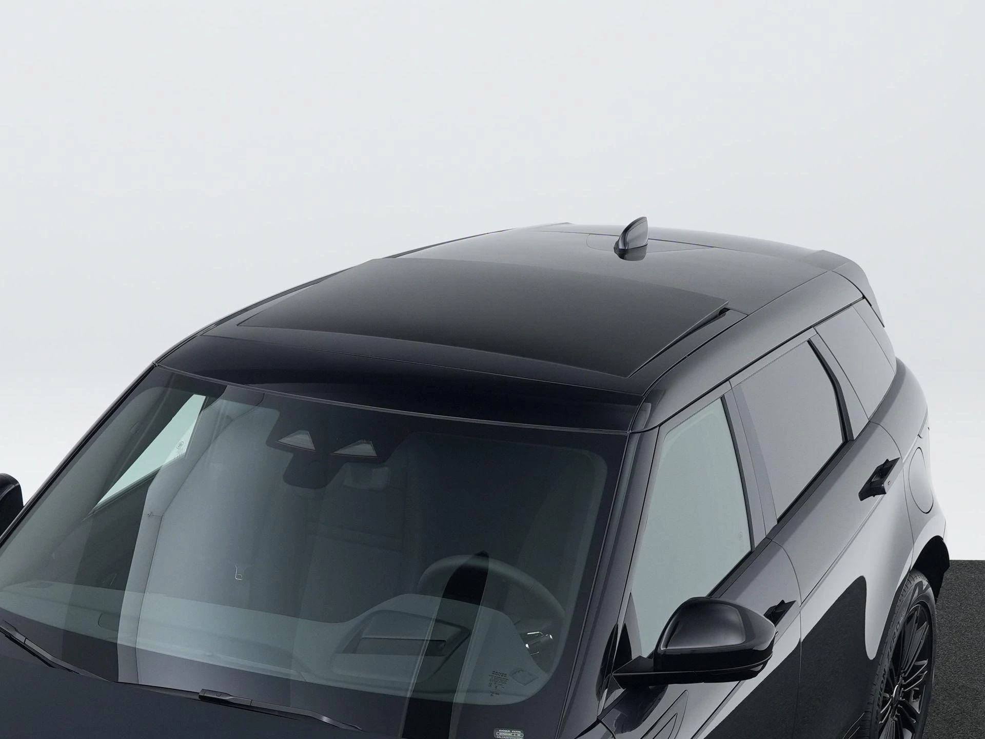 Land Rover-Range Rover Evoque-image-52