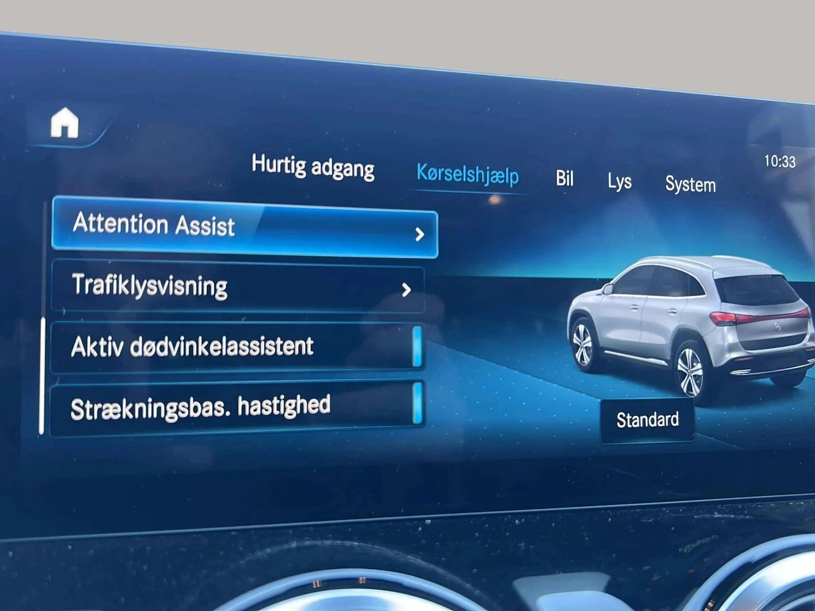 Mercedes-Benz-EQA-image-15