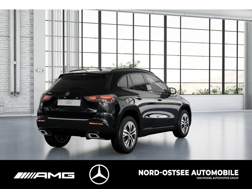 Mercedes-Benz-GLA-image-1