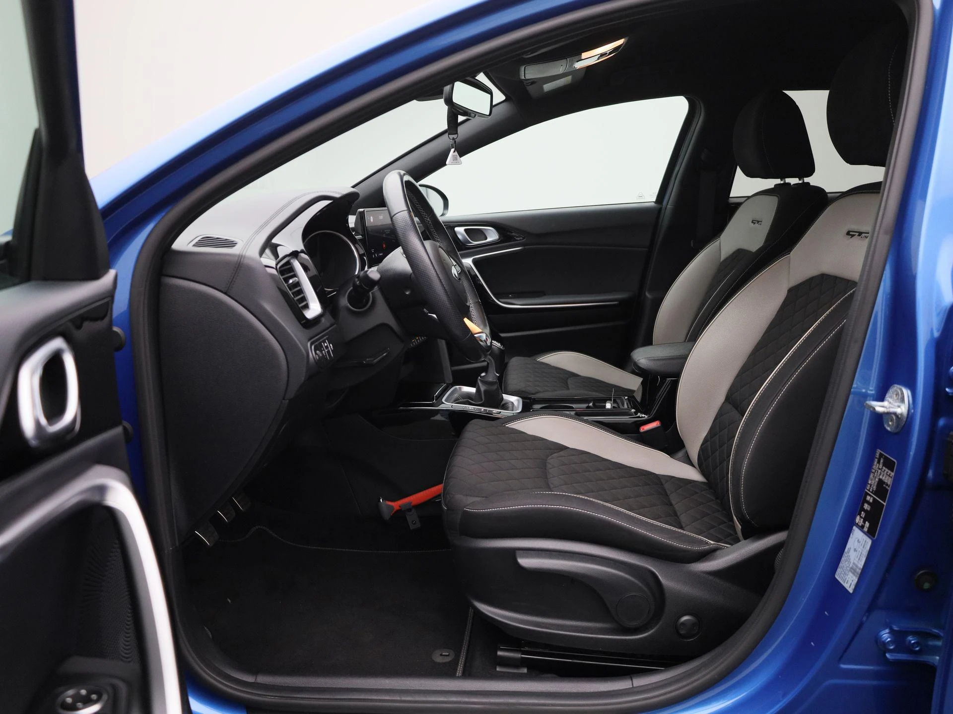 Kia-Ceed Sportswagon-image-10