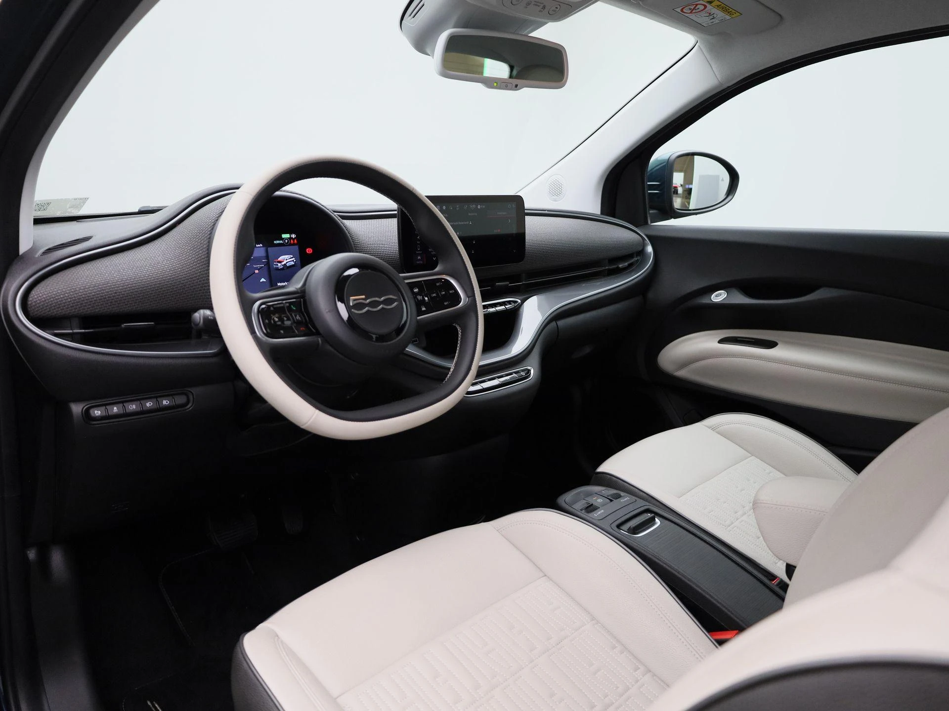 Fiat-500e-image-31