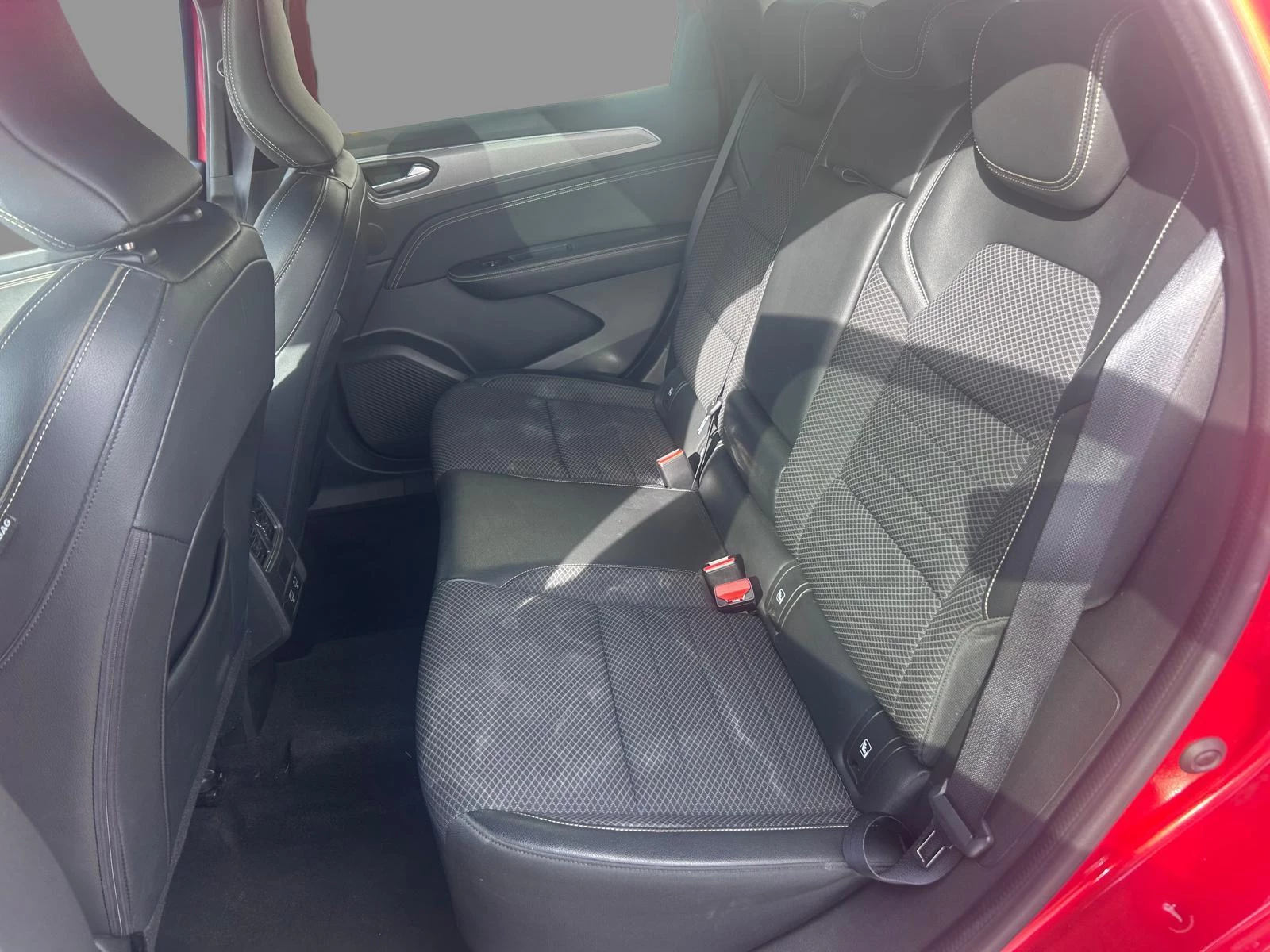 Renault Arkana TCe MHEV 140 EDC Techno