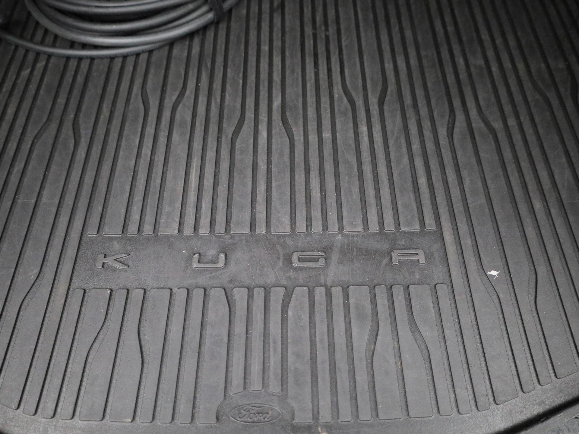 Ford-Kuga-image-13