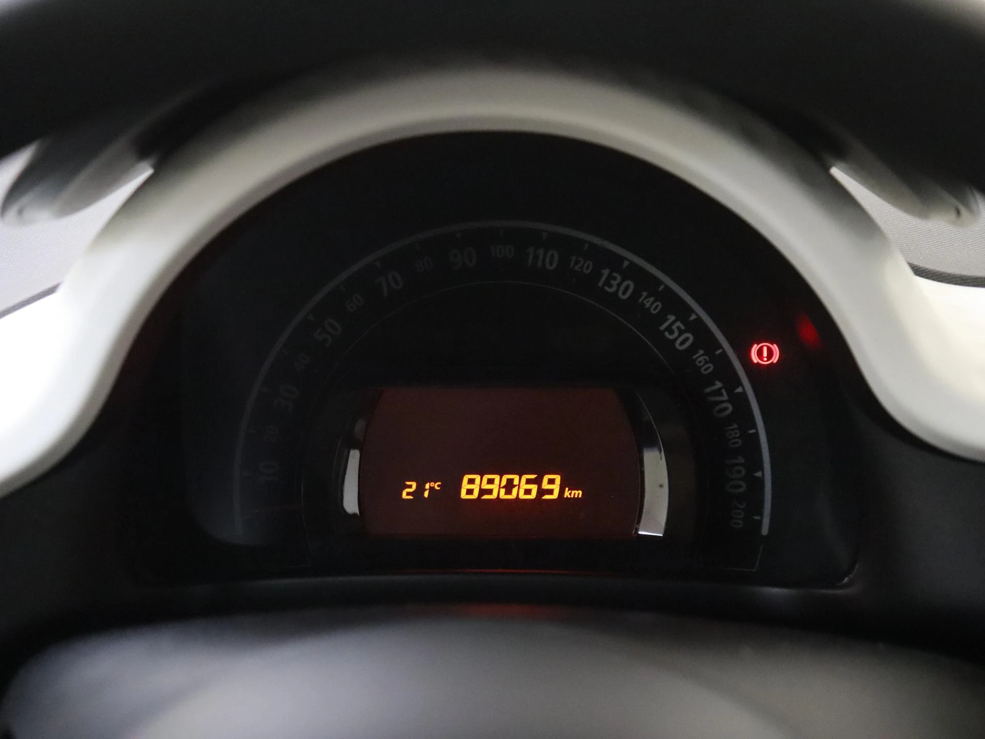 Renault-Twingo-image-10