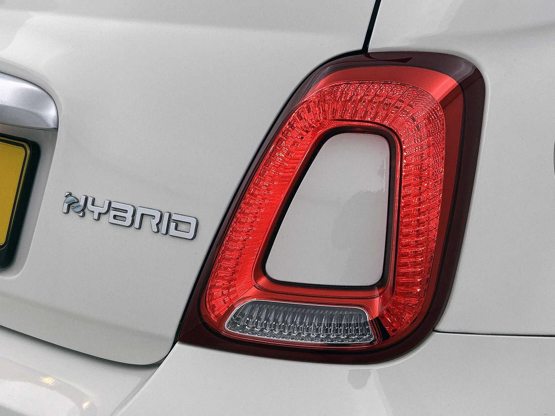 Fiat-500C-image-16