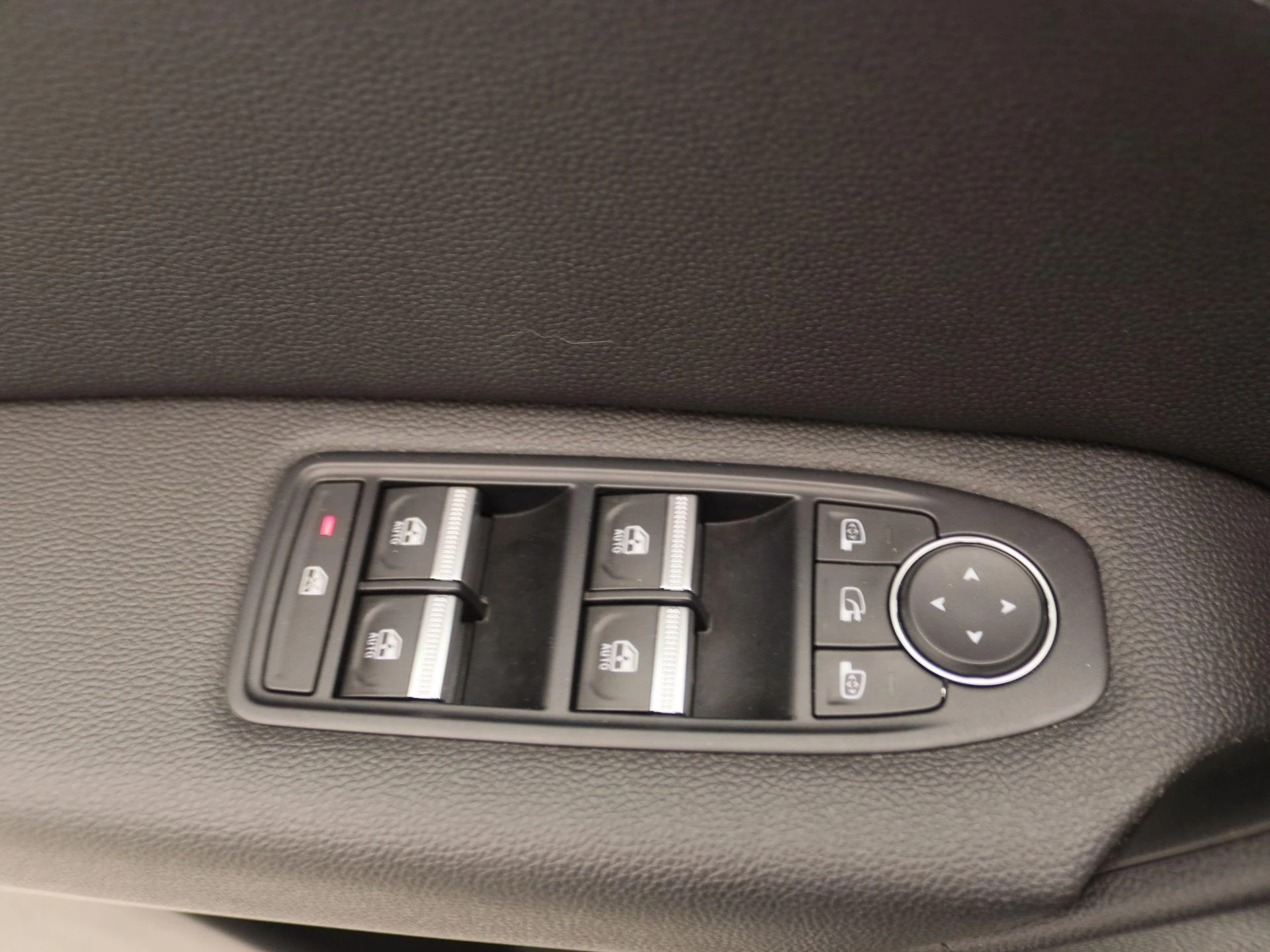 Renault-Captur-image-20