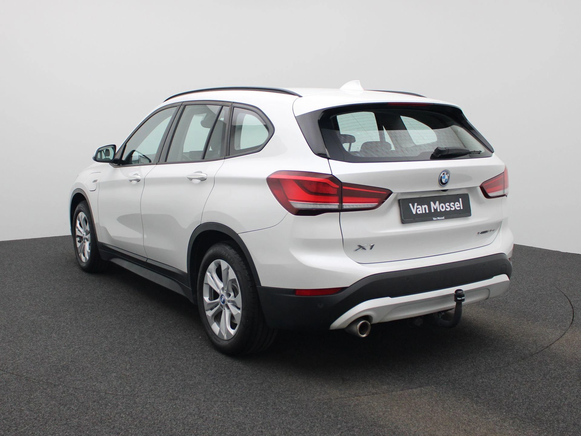 BMW X1 xDrive25e (162 kW)