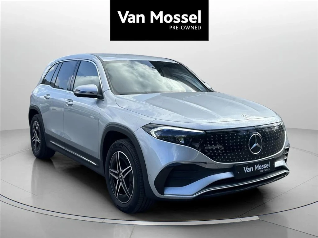 Mercedes-Benz-EQB-image-2