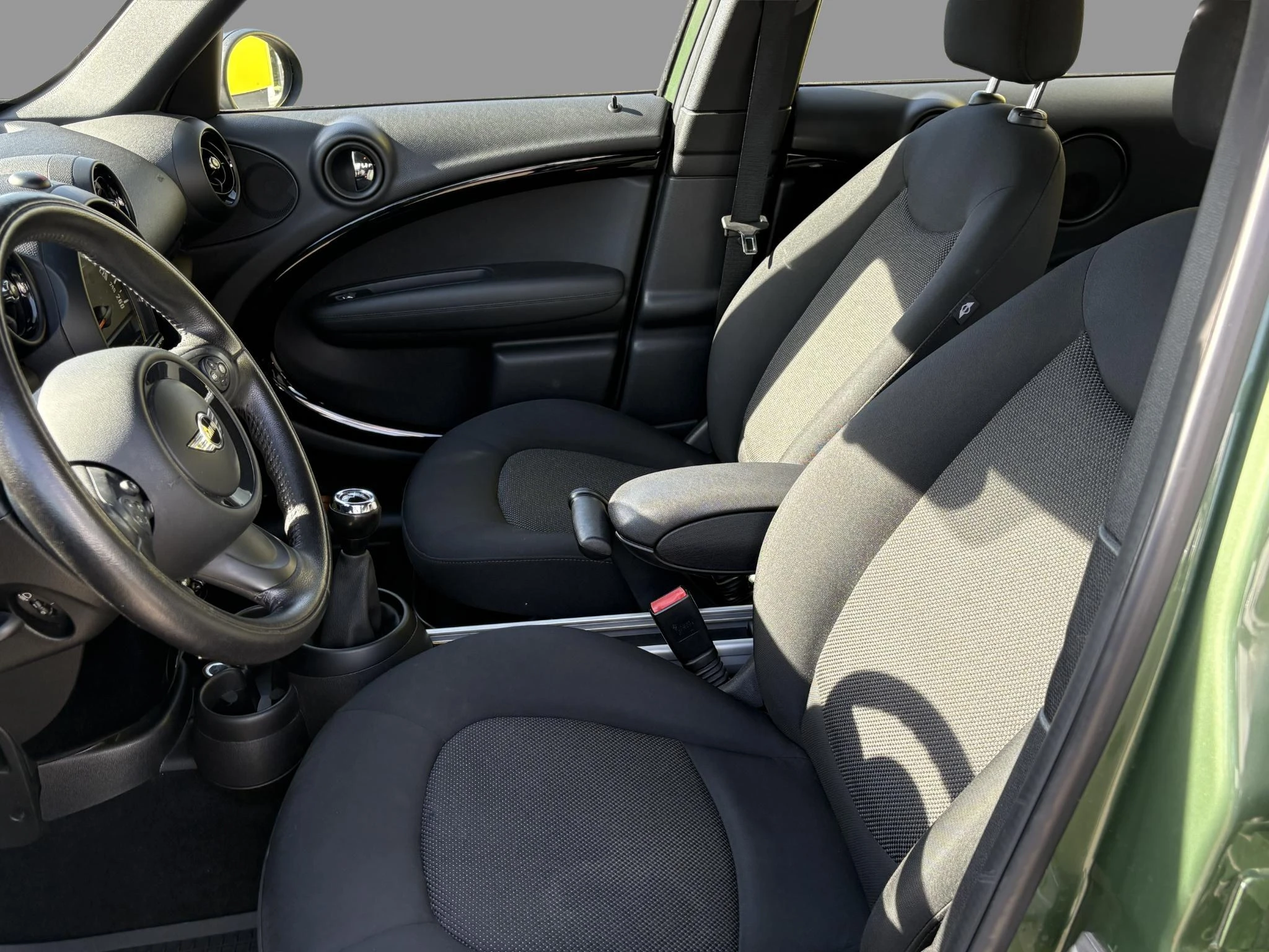 MINI-Countryman-image-13
