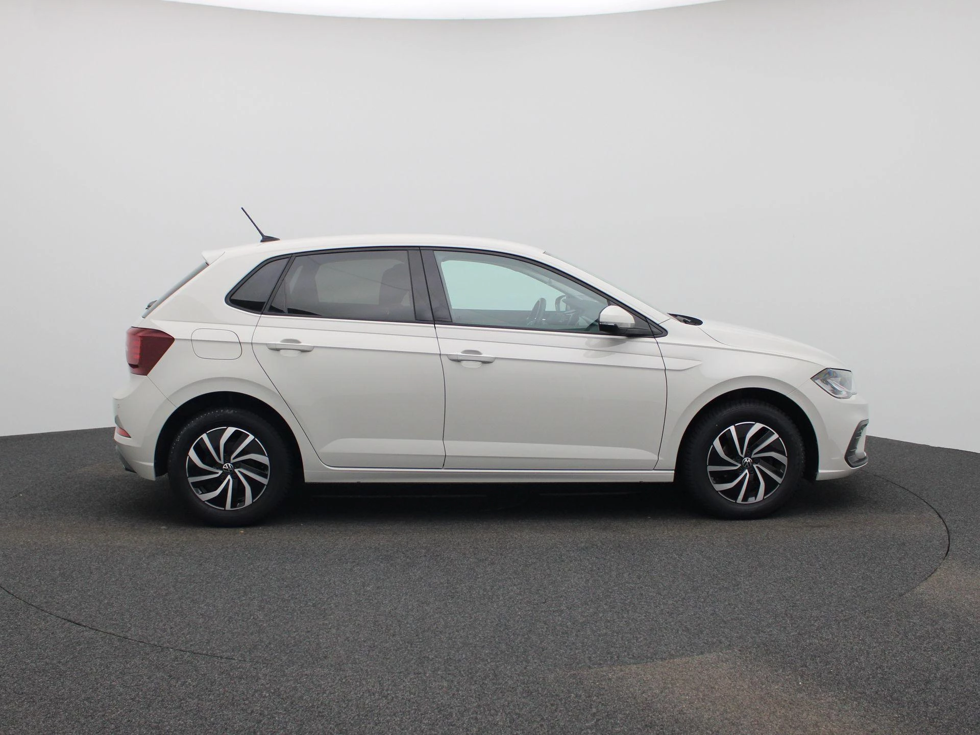Volkswagen Polo 1.0 TSI Life Business
