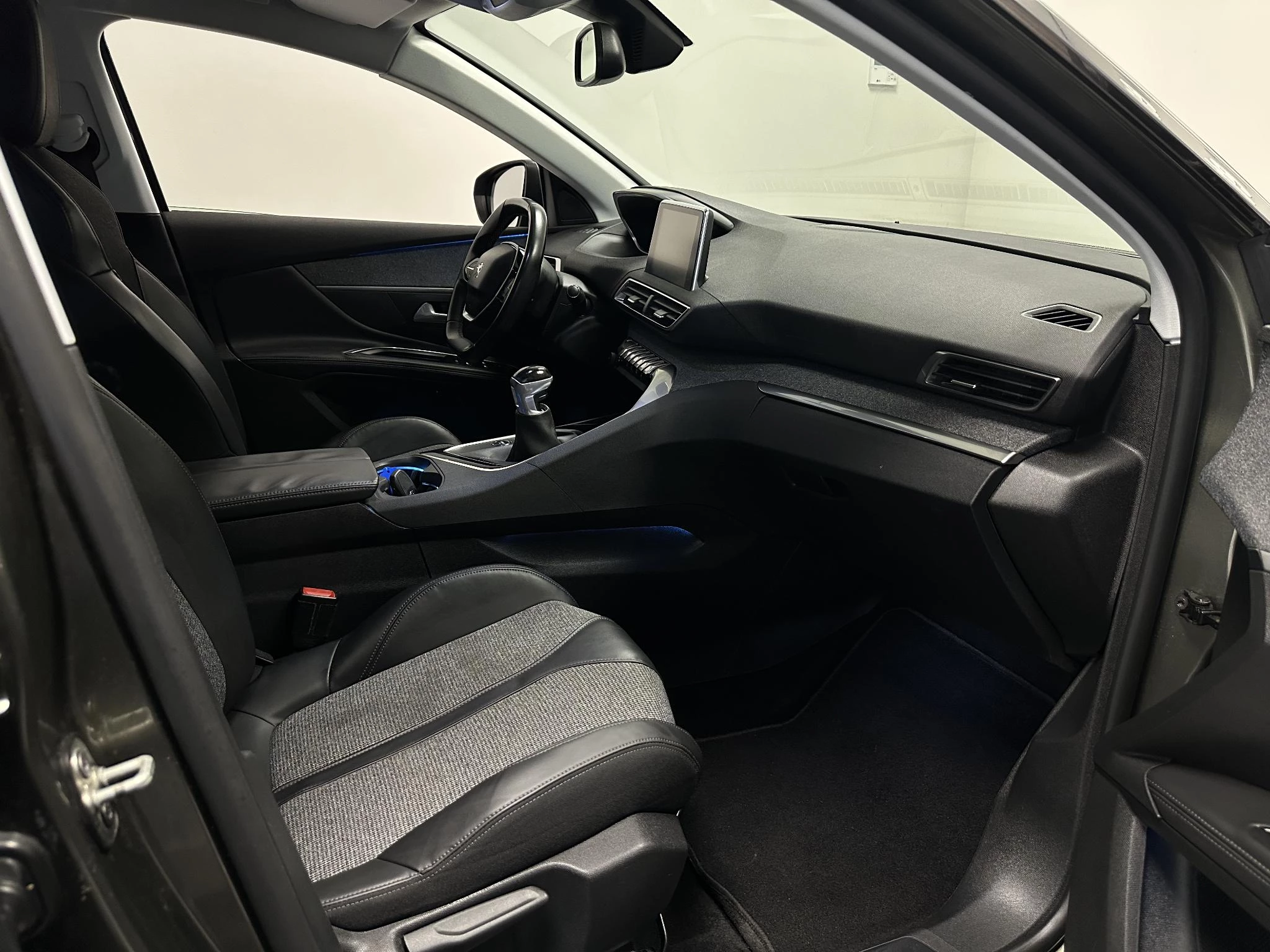 Peugeot-5008-image-10